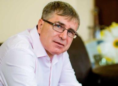 Ковачки, не се прави на Цветанка Ризова на бизнеса!