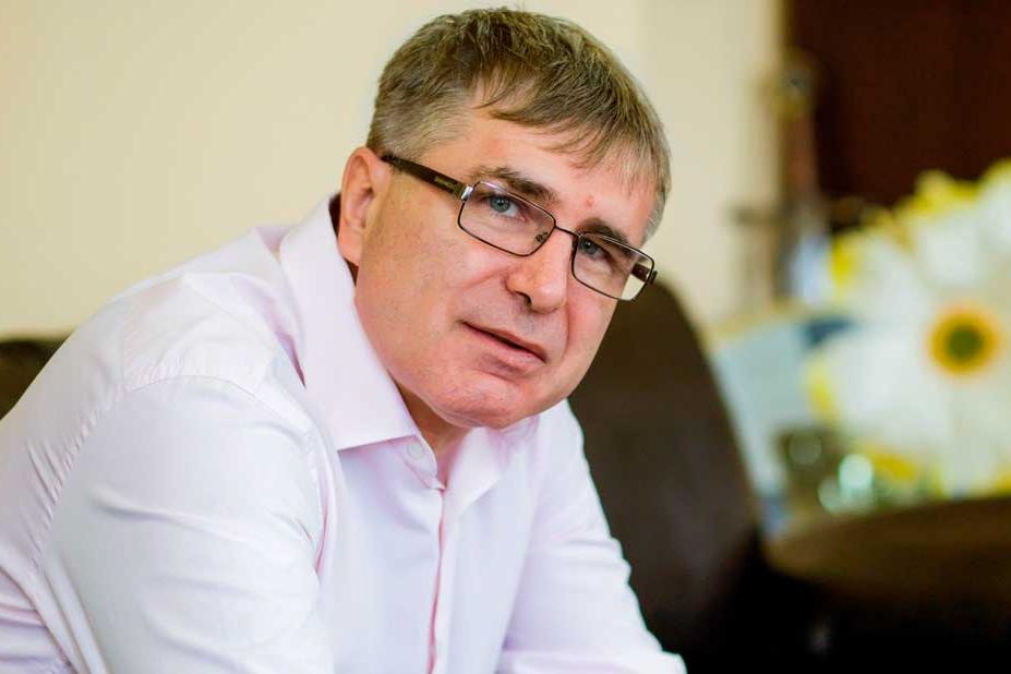 Ковачки, не се прави на Цветанка Ризова на бизнеса!