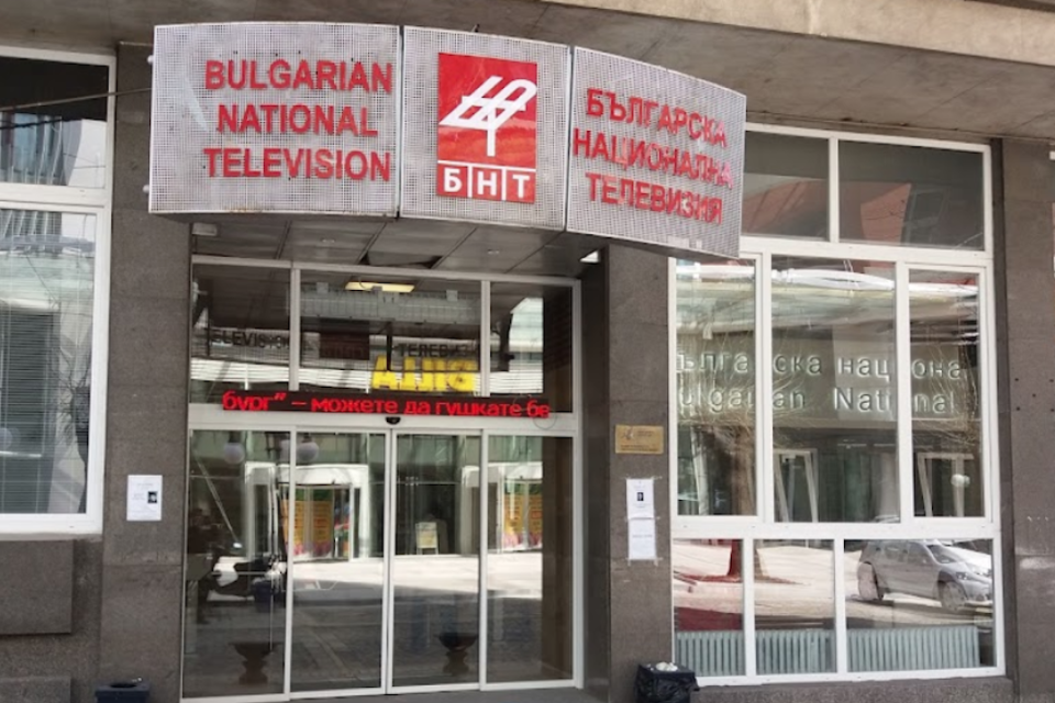 Измамата с еврото, цензурата в БТВ, Нова и БНТ. Защо след референдума ще забранят и изборите (ВИДЕО)