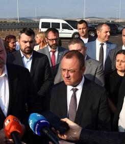 Борисов попари Росен за хотела: Аз отговарям за магистралата, тя е ОК!