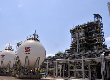 ПОТРЕСАВАЩО ВИДЕО: Как за 30 секунди откраднаха "Лукойл"