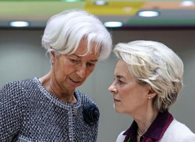 ОТИВАТ СИ: Лагард посече Урсула, Мерц в отстъпление