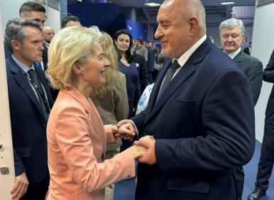 НЕСЛУЧИЛО СЕ ИНТЕРВЮ: Ако бях мисирка, щях да питам Борисов до откат за...