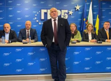 Евтиният цирк на Борисов. Любимката Рая сменя “Госпожа Маруля”, а Фритюрника и Водопада…