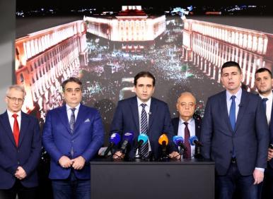 Розовите комсомолци на Сорос и генерал Наско се объркаха. А БТВ ни представя за "млади" едни малоумници