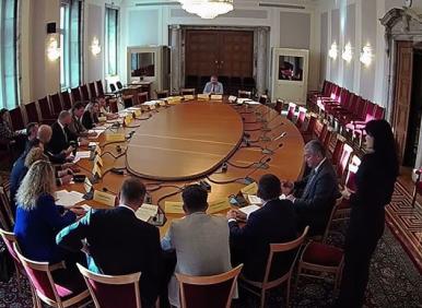 Защо е опасна схемата "особен управител на Лукойл"