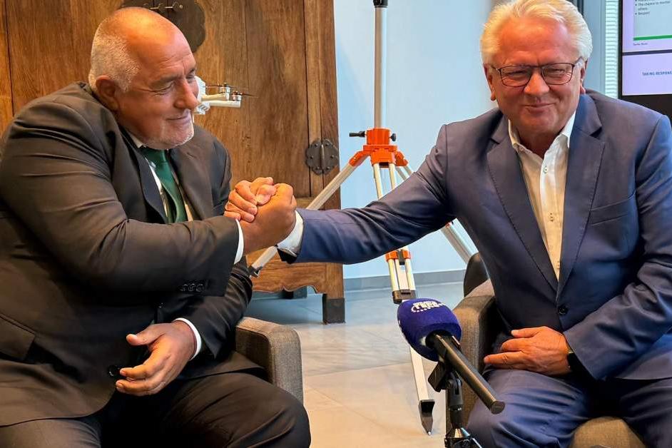 Какво крият за сделката на ГЕРБ с "Райнметал"