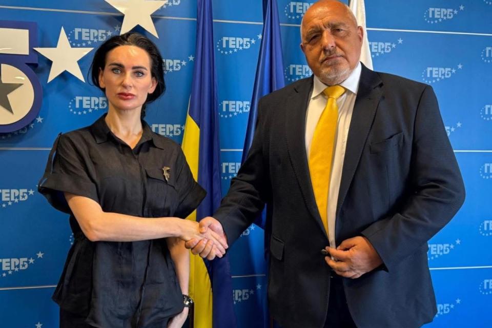 ГОРЕЩ АНАЛИЗ: Брандирани в синьо-жълто, Борисов/Пеевски подпечатват новия Ньой