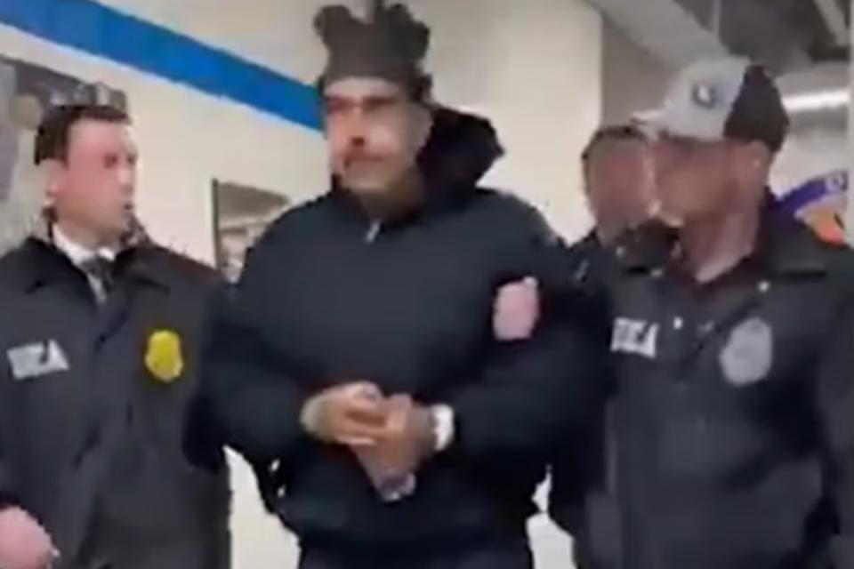 Е*ават ни майката, а ние ревем за Мадуро?!