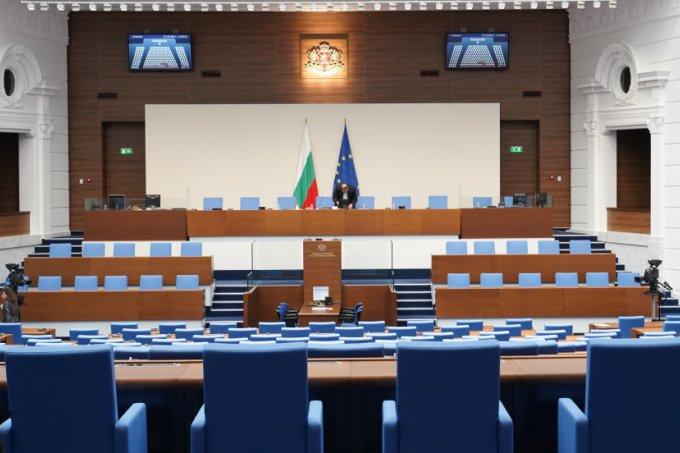 Докога ще плащаме на тези негодници?