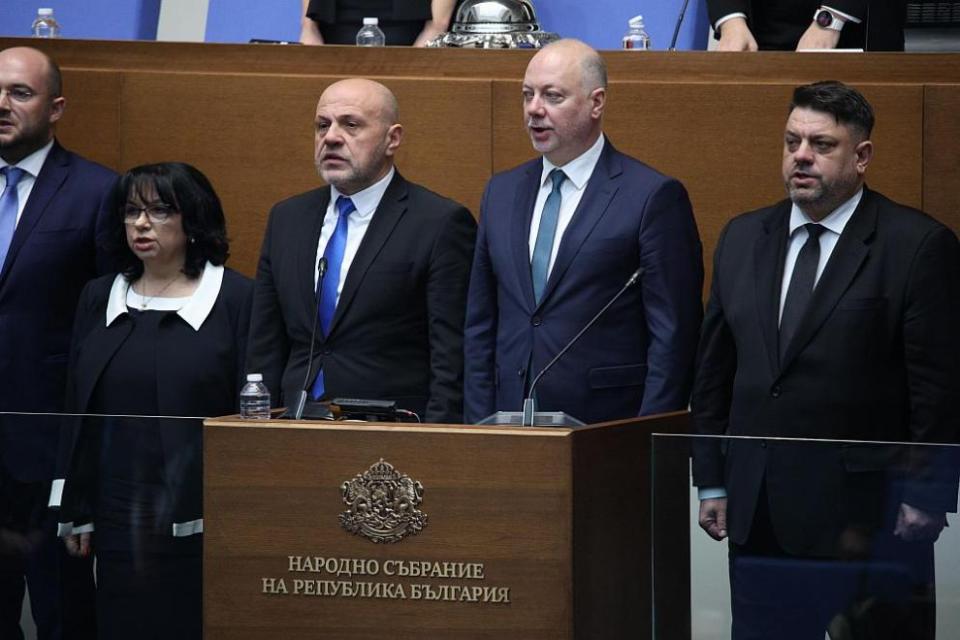 Аферата "Могерини" удря и режима "Желязков" (ВИДЕО)