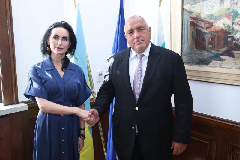 ШОК: Синът на Маман Олеся убиец-садист, властта и медиите крият (ДОКУМЕНТИ)