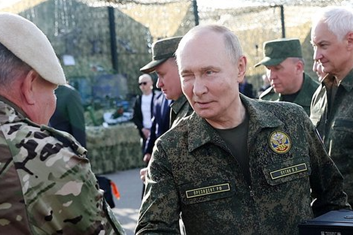 Шок и ужас: Киев гори! Путин обяви: Вече нямаме интерес Украйна да се изтегля, настъпваме навсякъде! Падат крепости на Зеленски