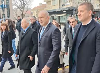 Колтуклиева: Защо Радев застана до кмет на ГЕРБ? Илко Семерджиев да попита любимата си!