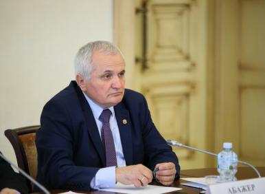 Шефът на българите в Крим разкрива пред "Факла": Какво се случва там. Бедстват ли. Лъжите на българските медии (ВИДЕО)