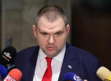 Вижте как излита г-н Пеевски (УНИКАЛНО ВИДЕО)