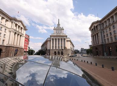 КАКВО ЩЕ СЕ СЛУЧИ? "Мъртъвци" решават вота