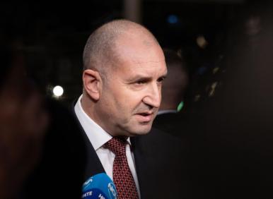 Сектата на Радев