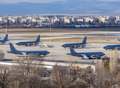 Известен US-политолог: България е най-голямата проститутка на Америка!