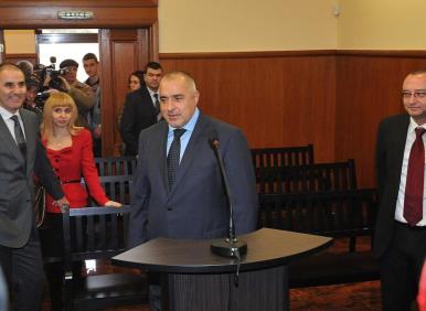 РАЗКРИТИЕ ВЪВ ФАКЛА: Убиха лева, за да потулят Мишо Бирата и...