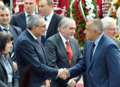 Военно правителство "про-Байдън" на спойката...