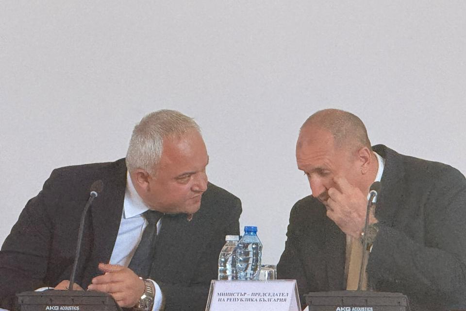 ЕКСКЛУЗИВНО ВЪВ "ФАКЛА": Напрежение между Радев и Демерджиев заради Таки и...