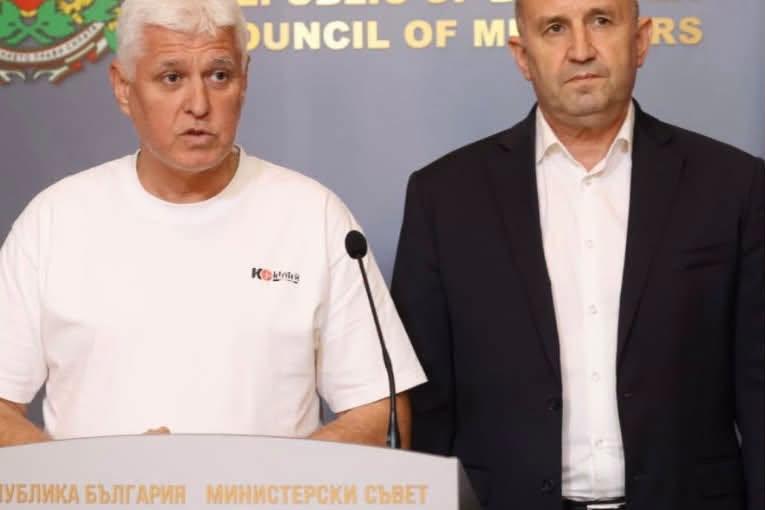 Как Димитър Стоянов накисна премиера Радев