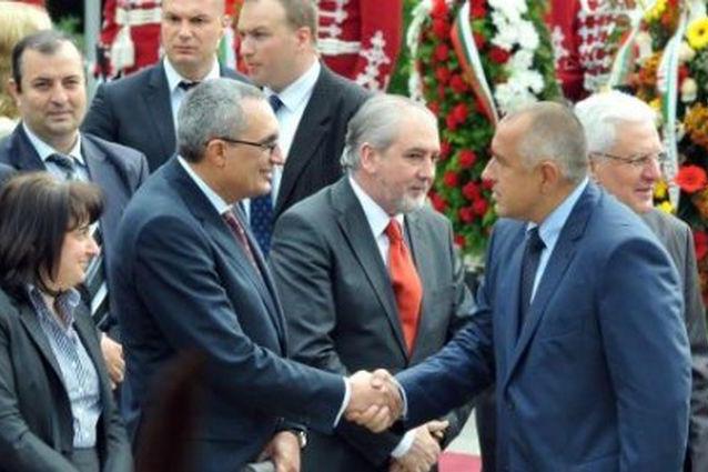 Военно правителство "про-Байдън" на спойката...